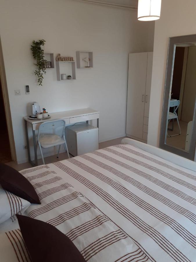Apartment & Rooms Riva Vodice Eksteriør billede