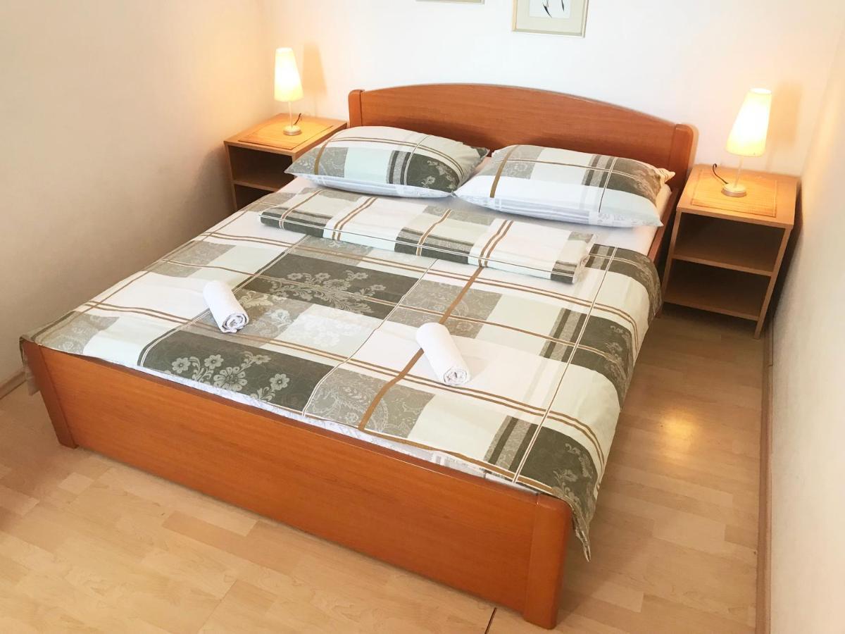 Apartment & Rooms Riva Vodice Eksteriør billede