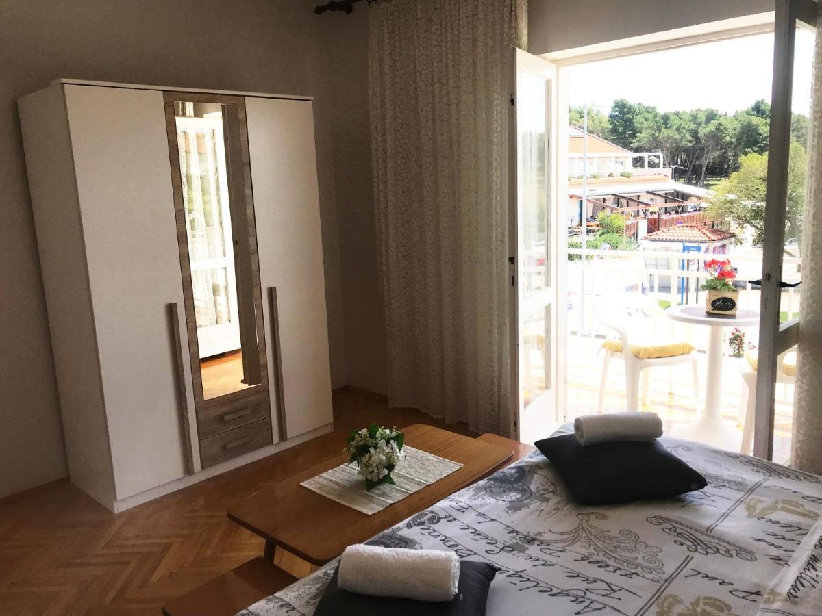 Apartment & Rooms Riva Vodice Eksteriør billede
