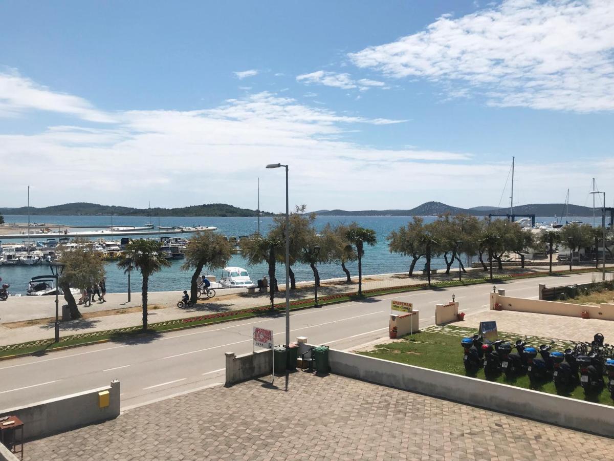 Apartment & Rooms Riva Vodice Eksteriør billede